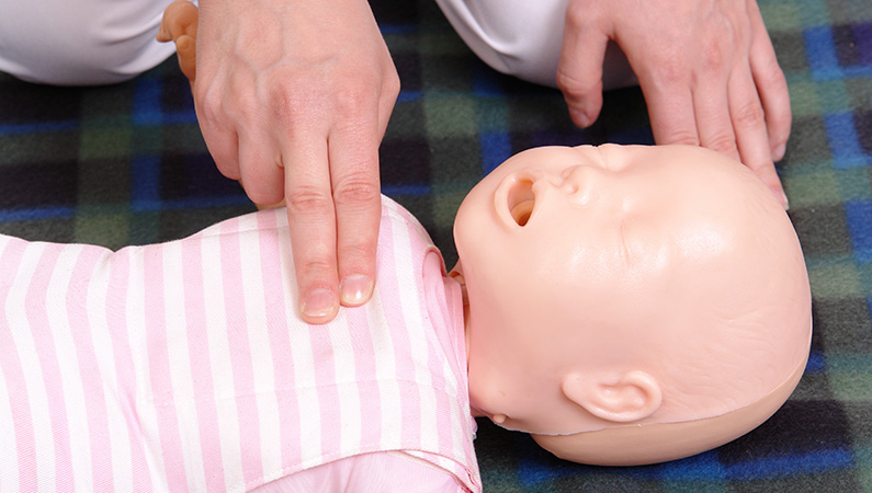 healthfirstCPR for Babies and Children