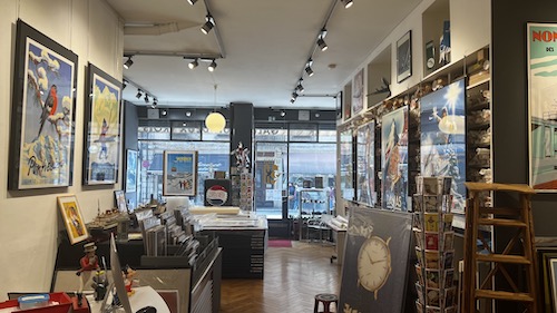 Galerie 123 interior2