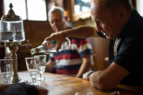 Neuchatel 16. Absinthe Photo GPerret Tourisme neuchatelois